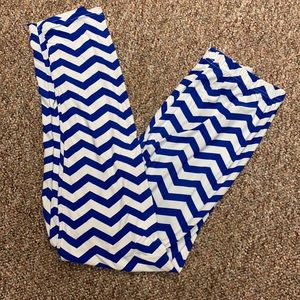 Blue/wht zig-zags stripe high wasted leggings - size medium